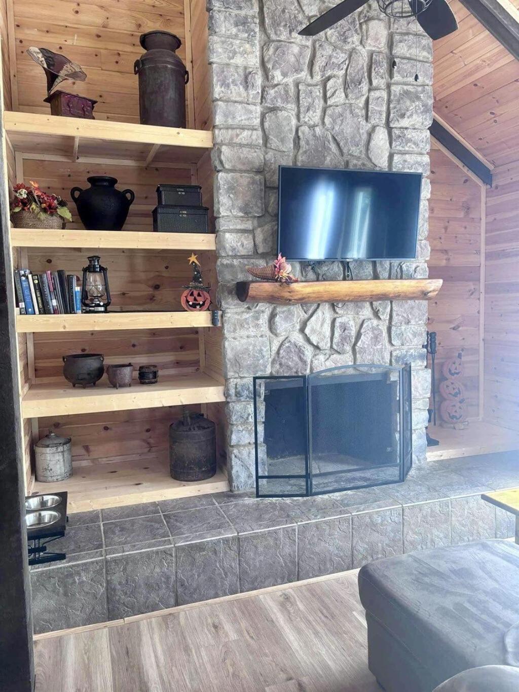 Вілла Whiskey Ridge 3 Bdrm Cabin-Firepit, Fenced Yard, Hot Tub Піджен-Фордж Екстер'єр фото